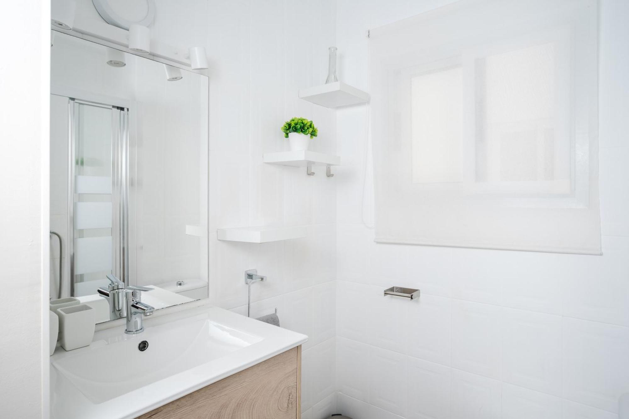 세비야 Acogedor Piso Con Balcon 아파트 외부 사진
