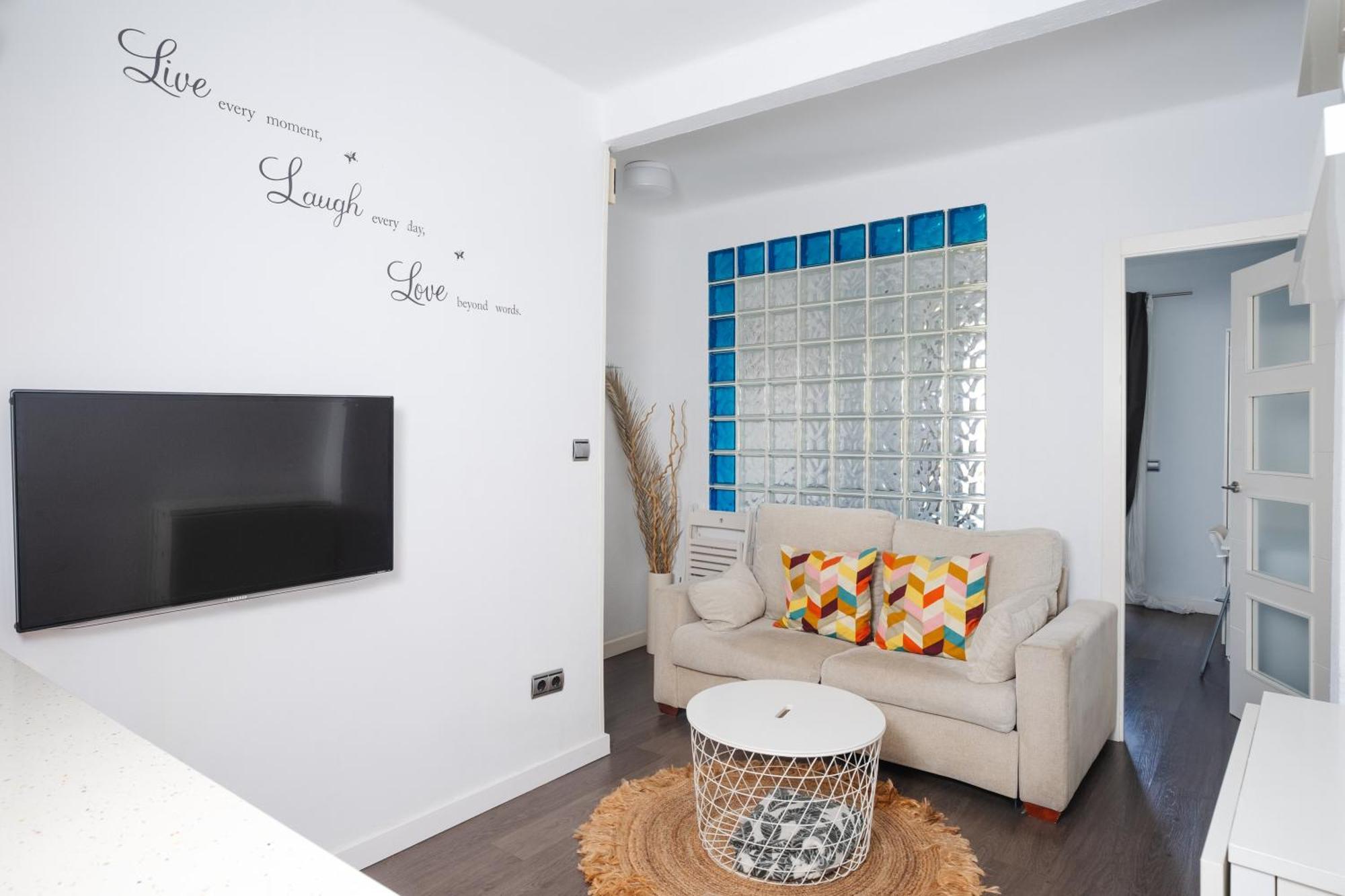 세비야 Acogedor Piso Con Balcon 아파트 외부 사진