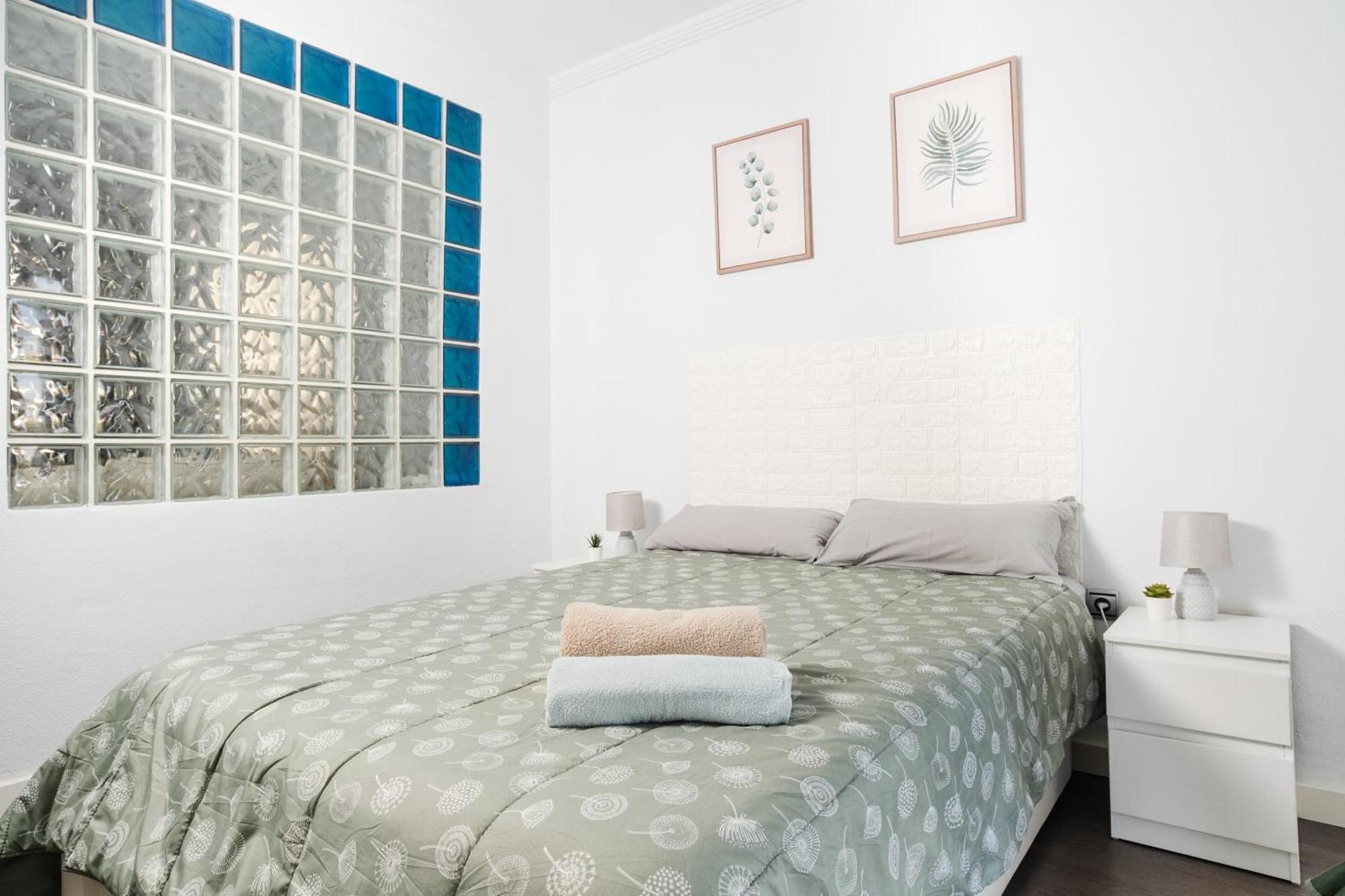 세비야 Acogedor Piso Con Balcon 아파트 외부 사진