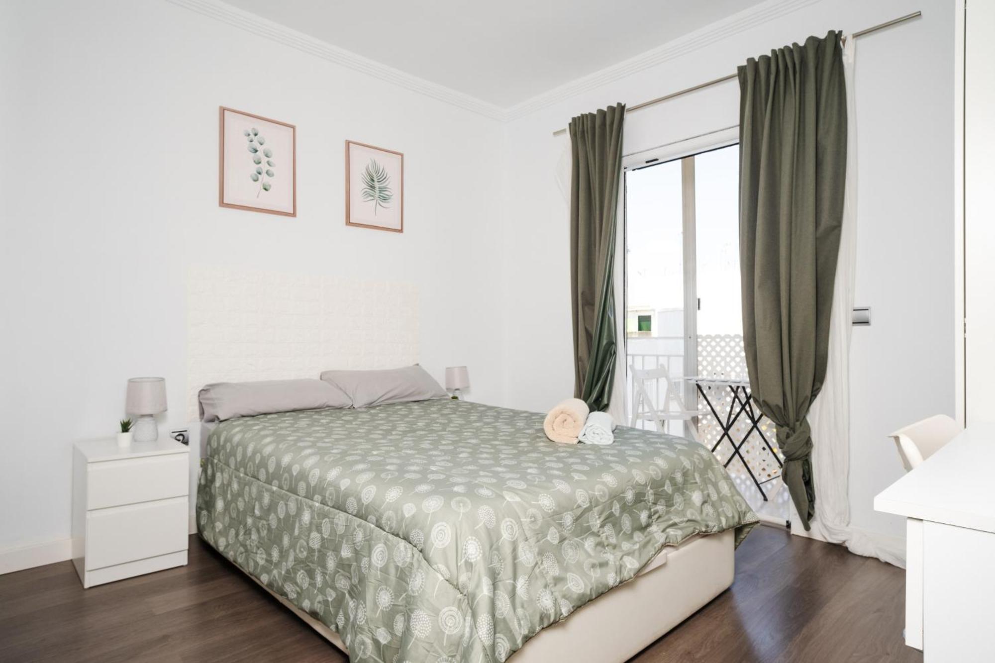 세비야 Acogedor Piso Con Balcon 아파트 외부 사진